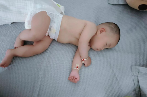 乌兰察布宝宝口水多怎么回事
